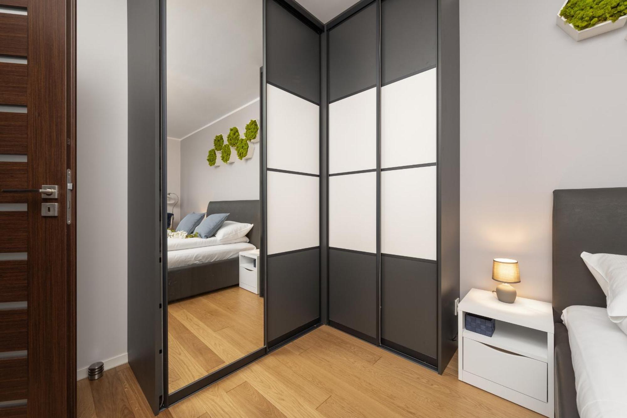Comfortable Apartment Krakowska Wroclaw With Free Parking By Noclegi Renters Zewnętrze zdjęcie